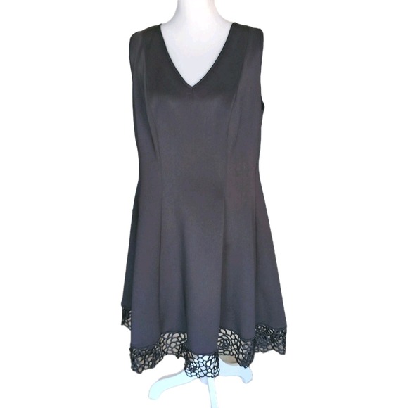 Roz & Ali Dresses & Skirts - Roz‎ & Ali Cocktail Dress Womens 14W Plus Black Lace Trim Full Skirt Party Event